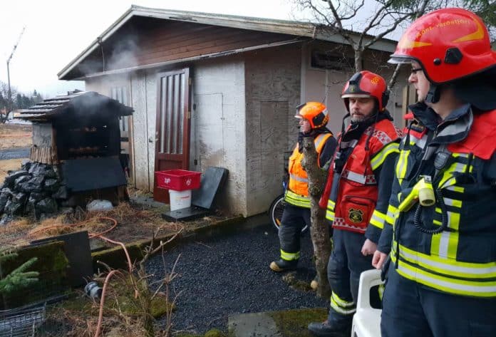 eldur_hveragerdi151218ba