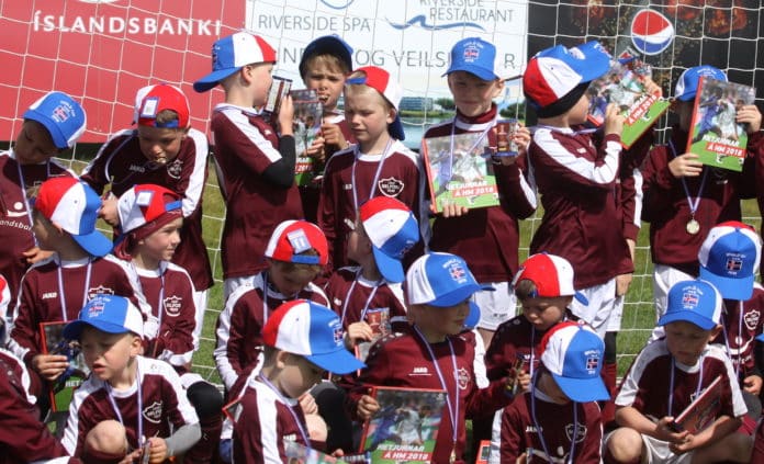 Ungir knattspyrnumenn