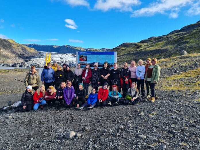 Hvolsskóli Sólheimajökull