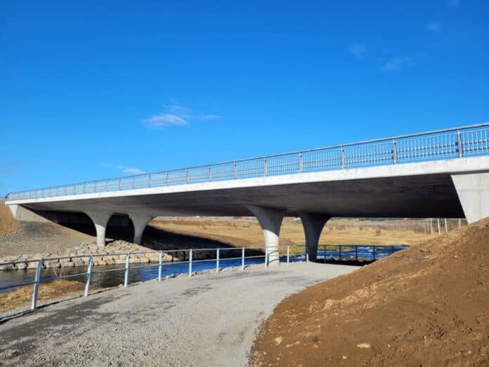 Ný brú á Varmá vegagerðin