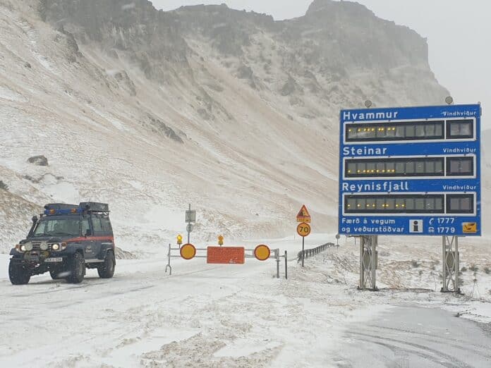 Björgun Veður Lífgjöf Lokað Vík
