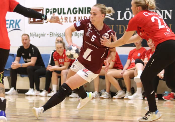 Perla Ruth Afturelding