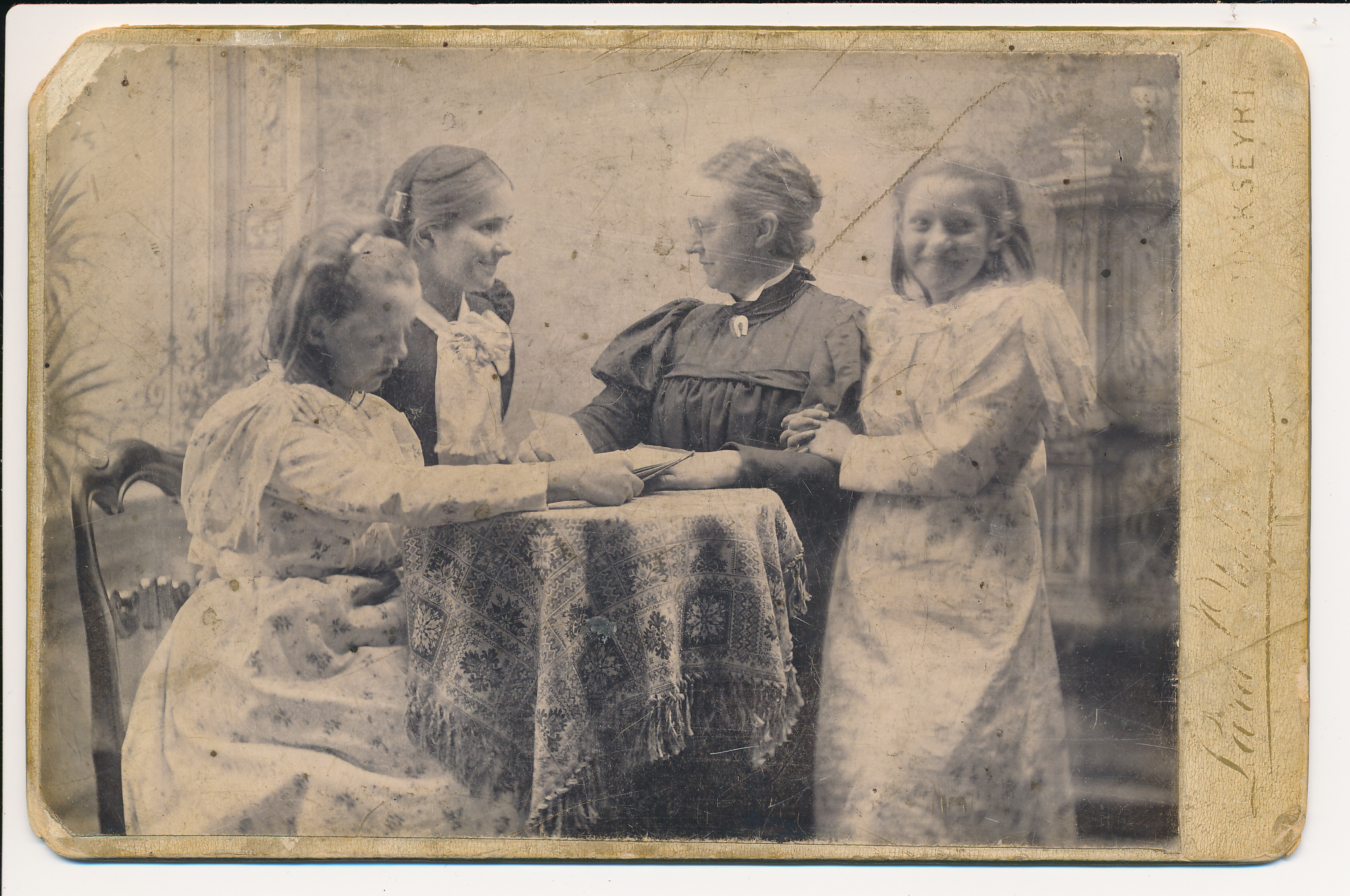 BAM_1995_54_477958575