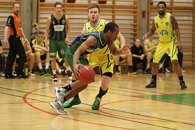 BenCurtisSmithMars2013jbo_835255786