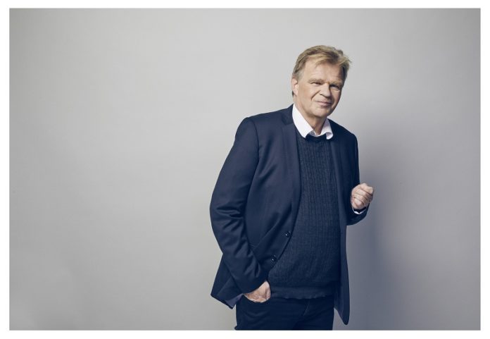 EinarM__r_Gu__mundsson_454601083