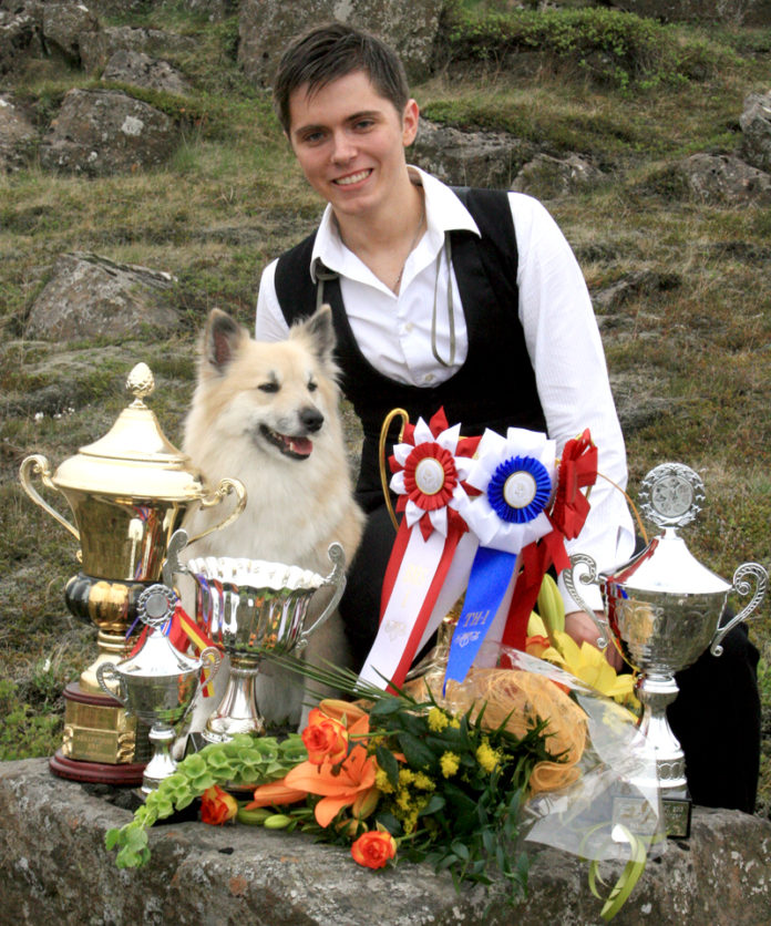 Sigurdur_Edgar_me___Eir_fr___Keldnakoti_427568840
