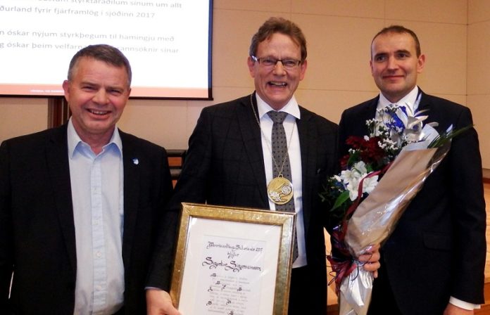 Sigurdur_sig_sunnlensku_menntaver__launin_2017_157864791