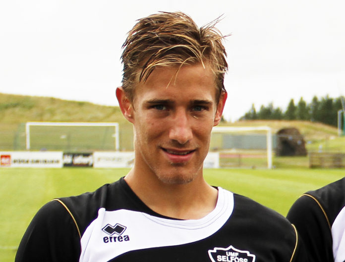 bernard_brons_592377778