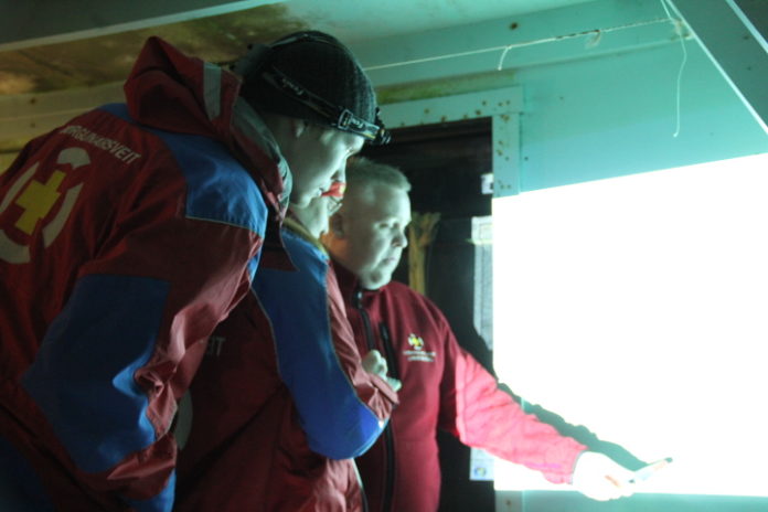 bjorgun_fimmv101111thk_872417554