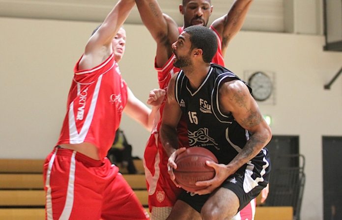 collin_pryor111013gk_156864516