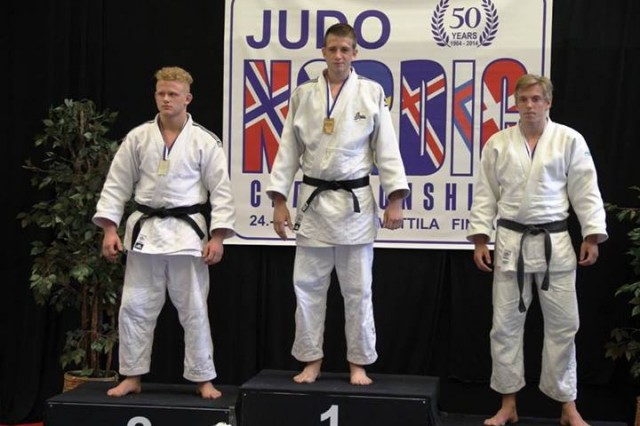 egillblondalnm2014_494431400