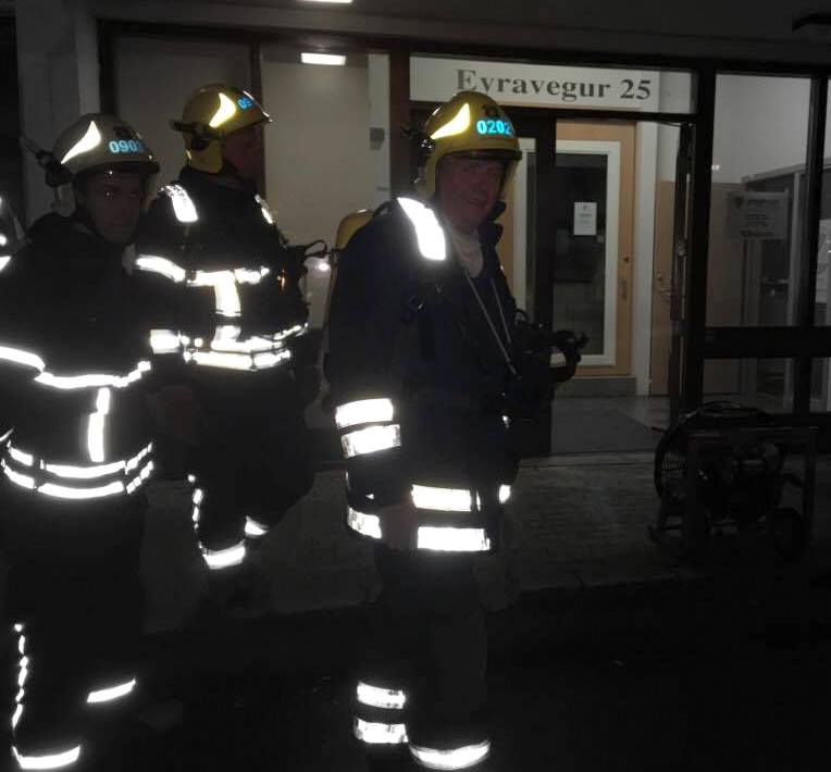 eldur_eyravegur081116_984807622