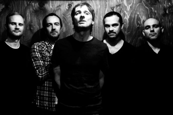 ensimi2011_115973673