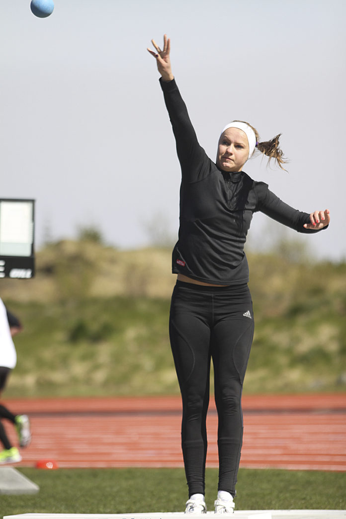 eva_lind_el_220511gk_792935437