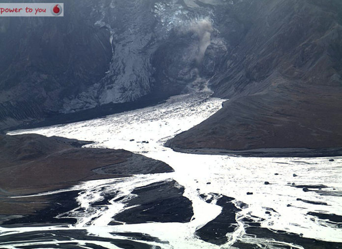 gigjokull_vodafone280410kl1230_370607258