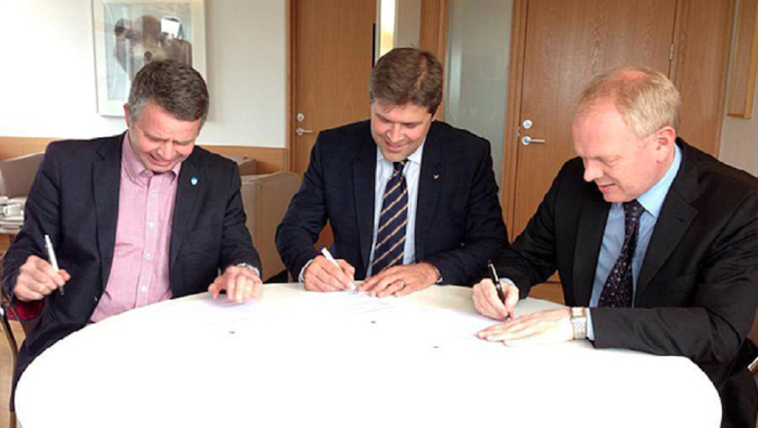 hamar_undirskrift2014_640420065