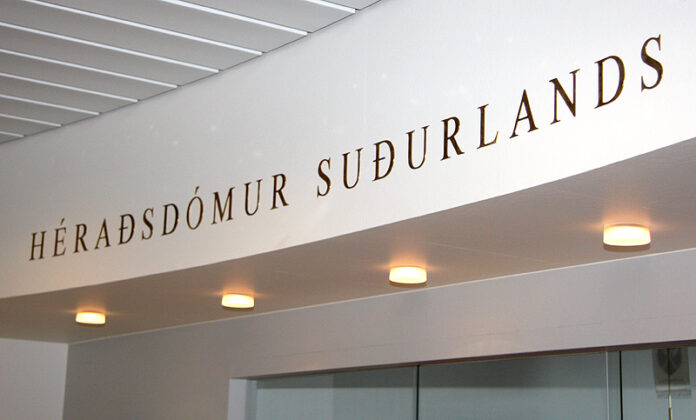 heradsdomur_inni2010_668118214