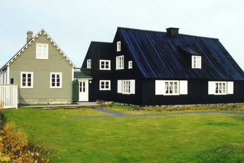 husid_a_eyrarbakka_771204561