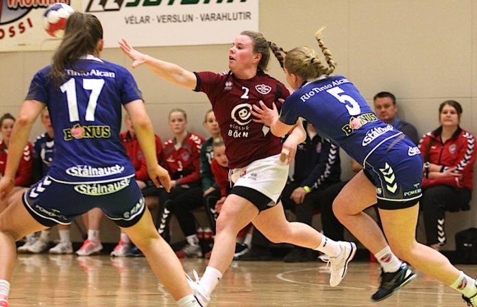 kara_run_arnadottir191013gk_874357781