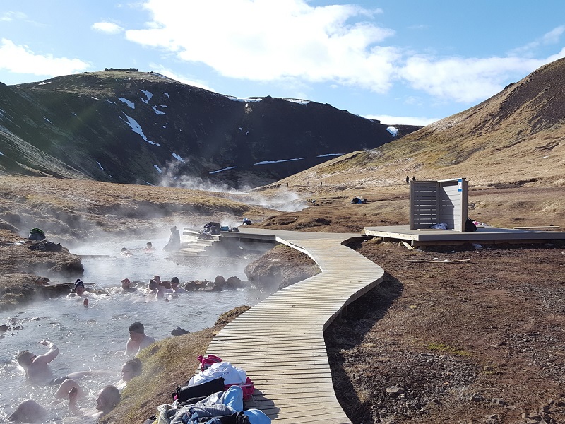 reykjadalur_hveragerdisbaer_847256428