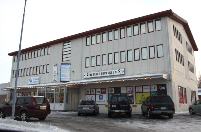 sass121214gk_638233448