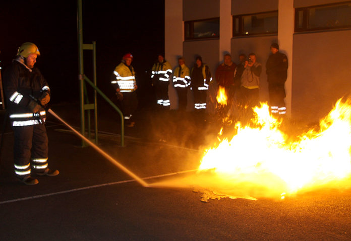 slokkvilid_felagslundur180410_554486864