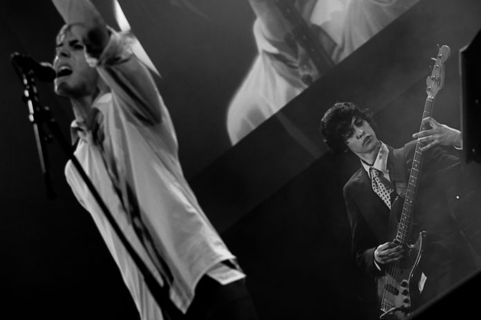 wicked_strangers2012mt_522335606